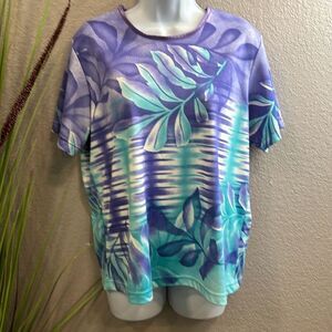 #88 TanJay short sleeve, leaf print stretchy top size large